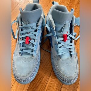 Jordan Spizike Low Sneakers in Light Blue with Red Highlights Houston Oilers